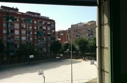 Comencem filmant des de la finestra, Escola Rafael Alberti